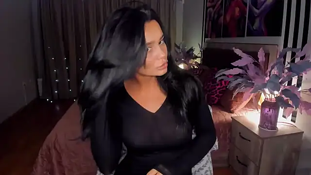 DanaSincere online show from 09/30/25, 04:07