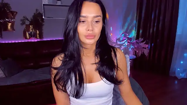 DanaSincere online show from 04/24/26, 03:52