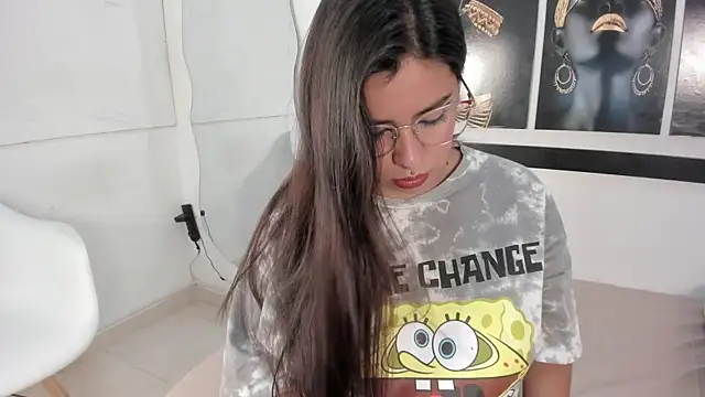 emilyy cooperr online show from 10/02/25, 12:08