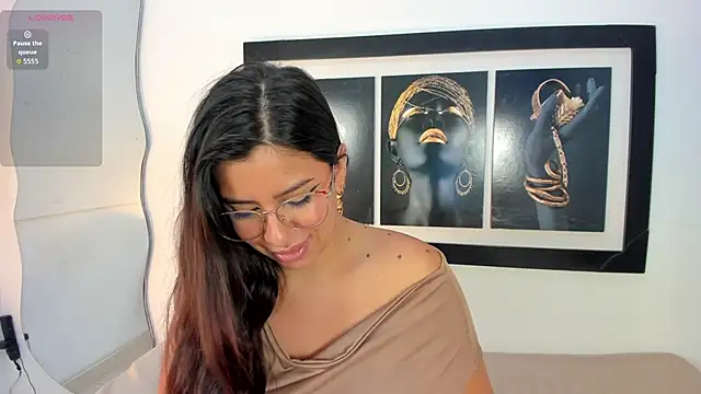 emilyy cooperr online show from 11/15/25, 12:09