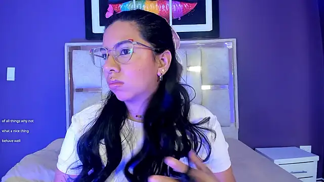 emilyy cooperr online show from 02/05/26, 12:12