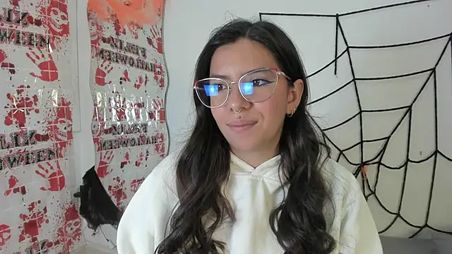 emilyy cooperr online show from 10/17/25, 12:18