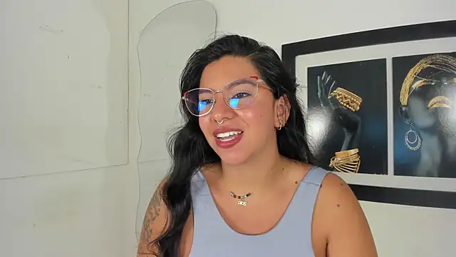 emilyy cooperr online show from 12/16/25, 12:20