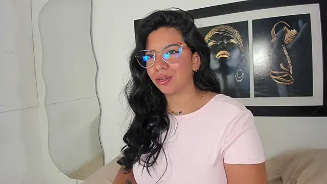 emilyy cooperr online show from 12/15/25, 12:11