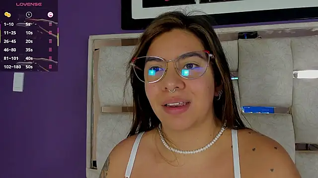 emilyy cooperr online show from 03/20/26, 12:17