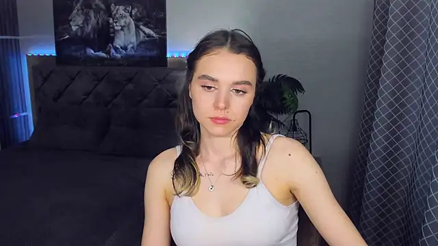 EmelyMason online show from 03/03/26, 12:45