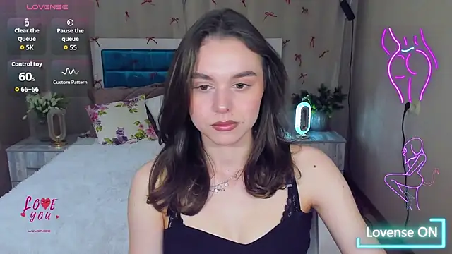 EmelyMason online show from 05/04/26, 05:55