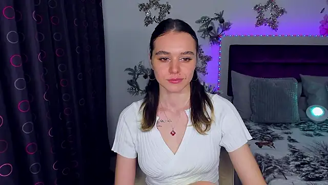 EmelyMason online show from 01/09/26, 12:45