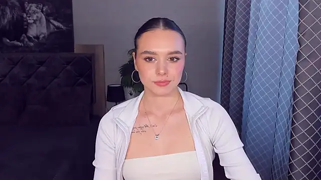 EmelyMason online show from 03/07/26, 10:43