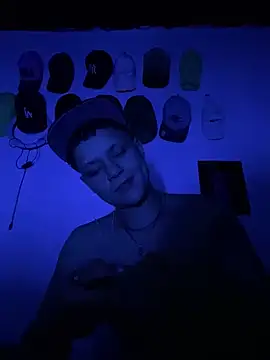 demimoore222 online show from 03/19/25, 06:03