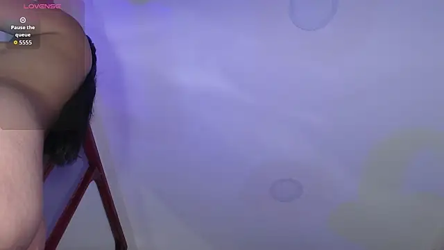 milu23   online show from 03/17/26, 02:31