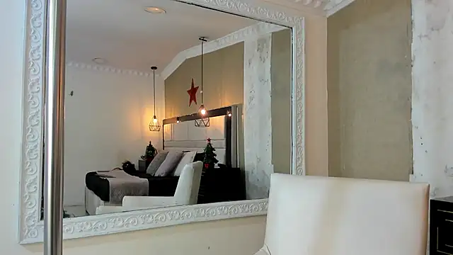 LiliJensen online show from 12/05/25, 08:17