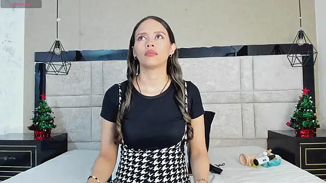 LiliJensen online show from 11/27/25, 07:25