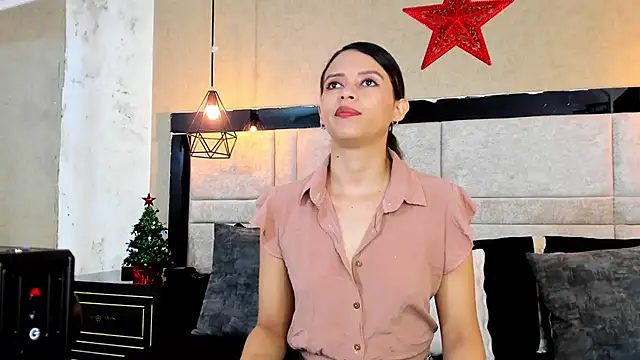 LiliJensen online show from 11/30/25, 07:58