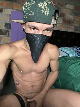 CRAZY-BOY99 online show from 06/23/26, 12:14