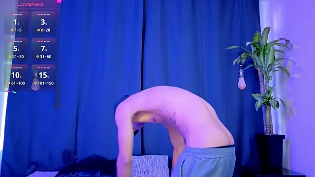 CRAZY-BOY99 online show from 11/13/25, 11:58