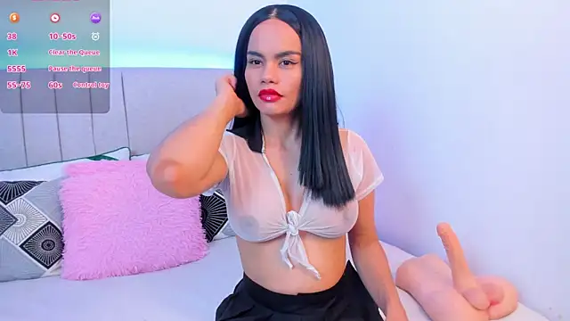 SusanSimpson16 online show from 12/22/25, 09:59