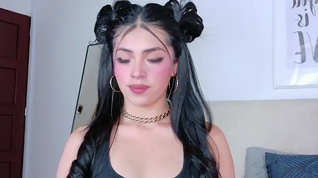 SaritaBratz online show from 01/12/26, 08:47