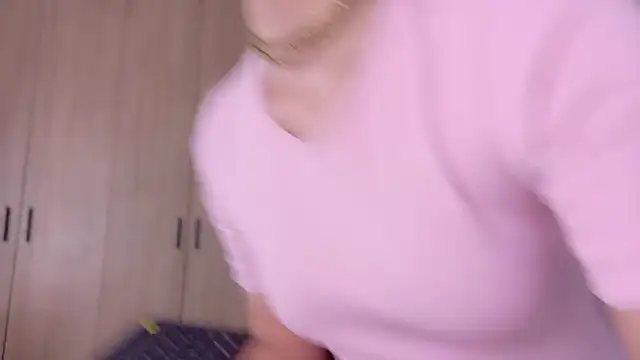 SaritaBratz online show from 02/19/26, 09:12