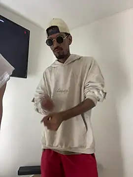 Miguel bigcock online show from 02/24/26, 05:30