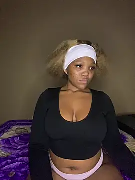 Beyoncex05 online show from 05/14/26, 09:01