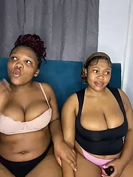 Beyoncex05 online show from 09/13/25, 09:59