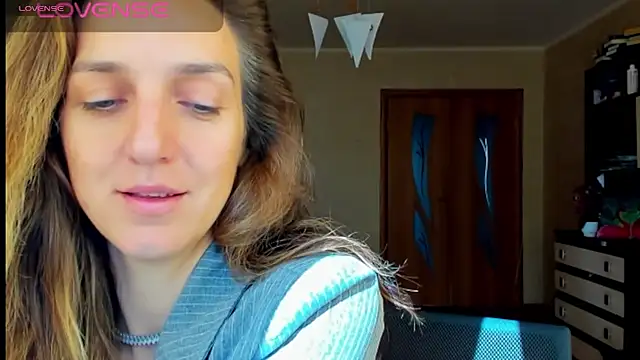 desired zzoya online show from 09/26/25, 04:30