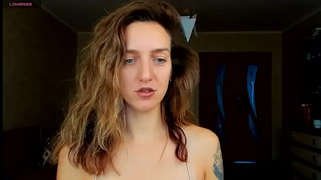 desired zzoya online show from 10/24/25, 05:17