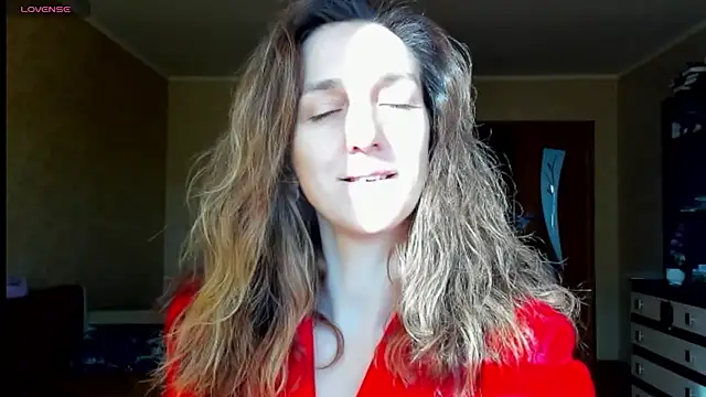 desired zzoya online show from 10/16/25, 04:32