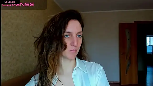 desired zzoya online show from 04/15/26, 02:50