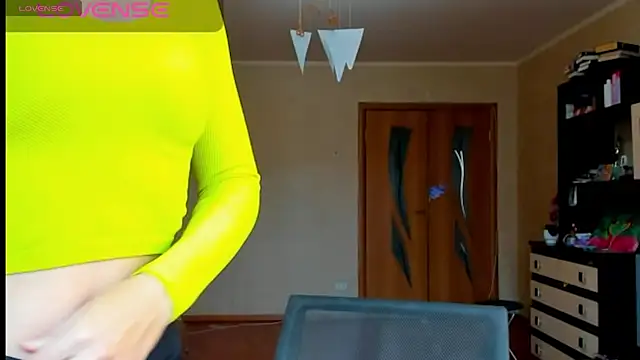 desired zzoya online show from 10/06/25, 04:24