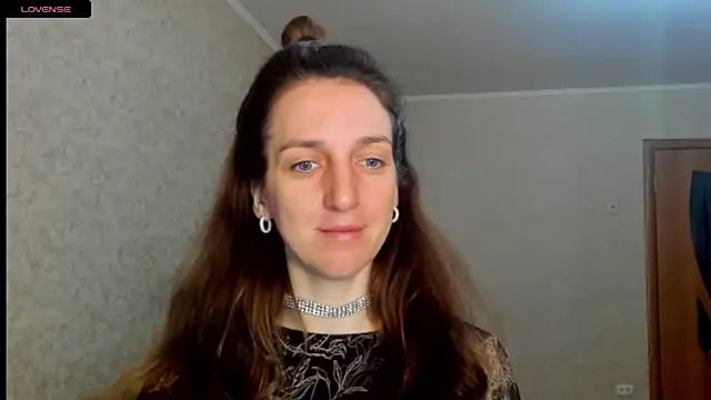 desired zzoya online show from 04/04/26, 01:50