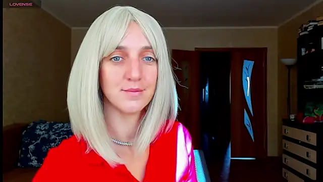 desired zzoya online show from 09/15/25, 03:29