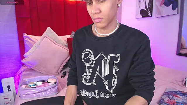 Jonas Rivers online show from 04/12/26, 05:00