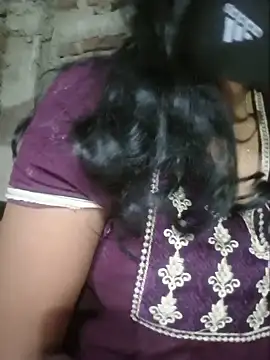 Sexyradha  online show from 05/12/26, 03:40
