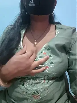 Sexyradha  online show from 04/11/26, 04:21