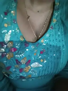 Sexyradha  online show from 05/19/26, 08:54