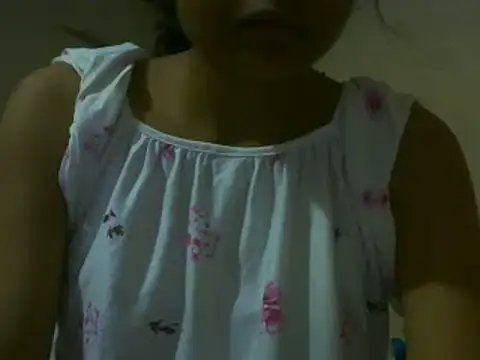 Snapshot of mayra89 chatting on 06/09/26, 03:13 mayra89 online show from 06/09/26, 03:13