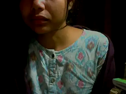 mayra89 online show from 11/30/25, 11:16