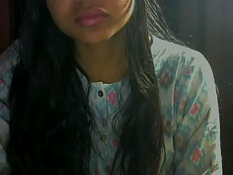 mayra89 online show from 10/25/25, 10:21