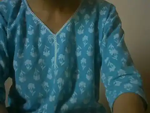 Snapshot of mayra89 chatting on 06/13/26, 02:42 mayra89 online show from 06/13/26, 02:42