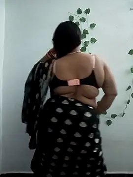 Neha-Bhabhi-Rasily online show from 04/04/26, 04:30