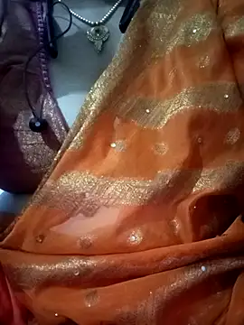 Neha-Bhabhi-Rasily online show from 09/28/25, 11:39