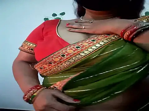 Neha-Bhabhi-Rasily online show from 11/24/25, 02:39