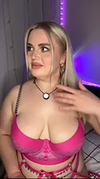 April Vancee online show from 03/18/26, 03:57