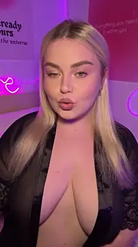April Vancee online show from 06/09/26, 04:41