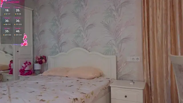 JaneVibes online show from 11/07/25, 06:29