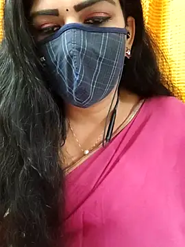 Snapshot of ashmitha chatting on 12/18/25, 01:33 ashmitha online show from 12/18/25, 01:33