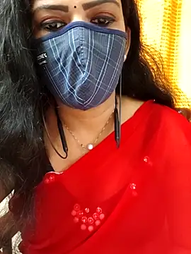 Snapshot of ashmitha chatting on 11/21/25, 09:52 ashmitha online show from 11/21/25, 09:52