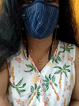 Snapshot of ashmitha chatting on 11/16/25, 01:32 ashmitha online show from 11/16/25, 01:32